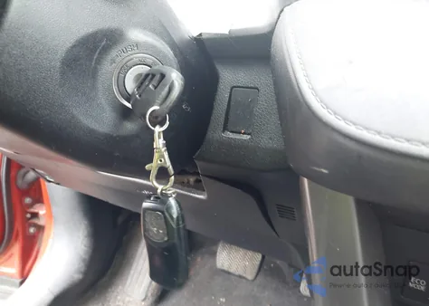 2016 Toyota Rav4 Le из США, поврежденный, VIN JTMBFREV4GJ077958